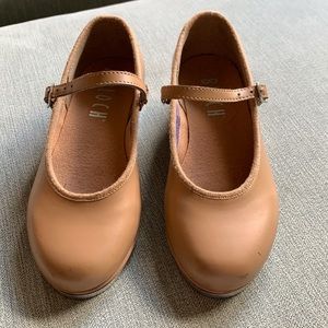 Bloch tan nude girls tap shoes